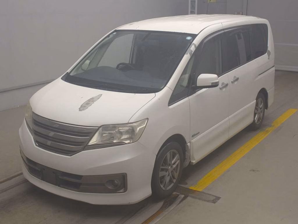 NISSAN SERENA