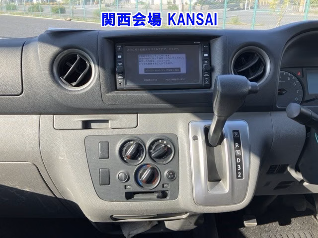 NISSAN NV350 CARAVAN