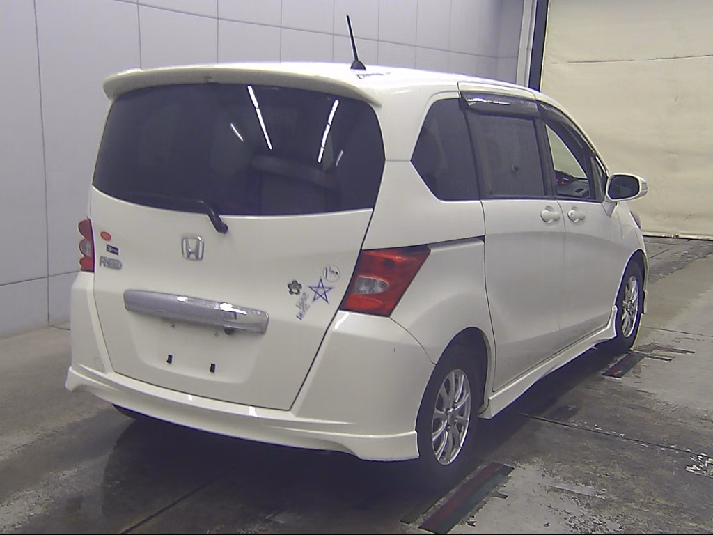 HONDA FREED