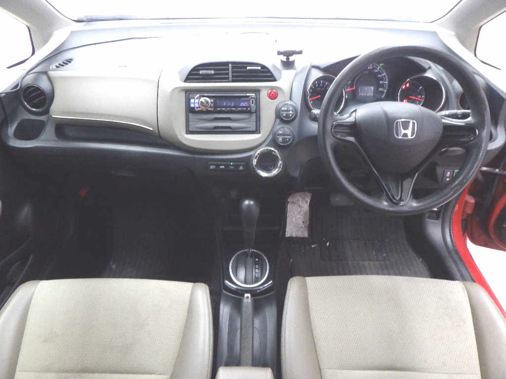 HONDA FIT SHUTTLE