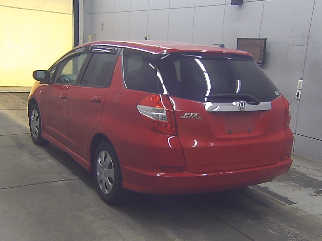 HONDA FIT SHUTTLE