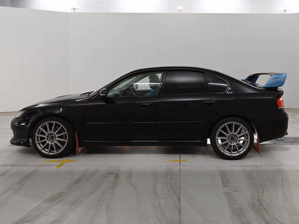 SUBARU LEGACY B4
