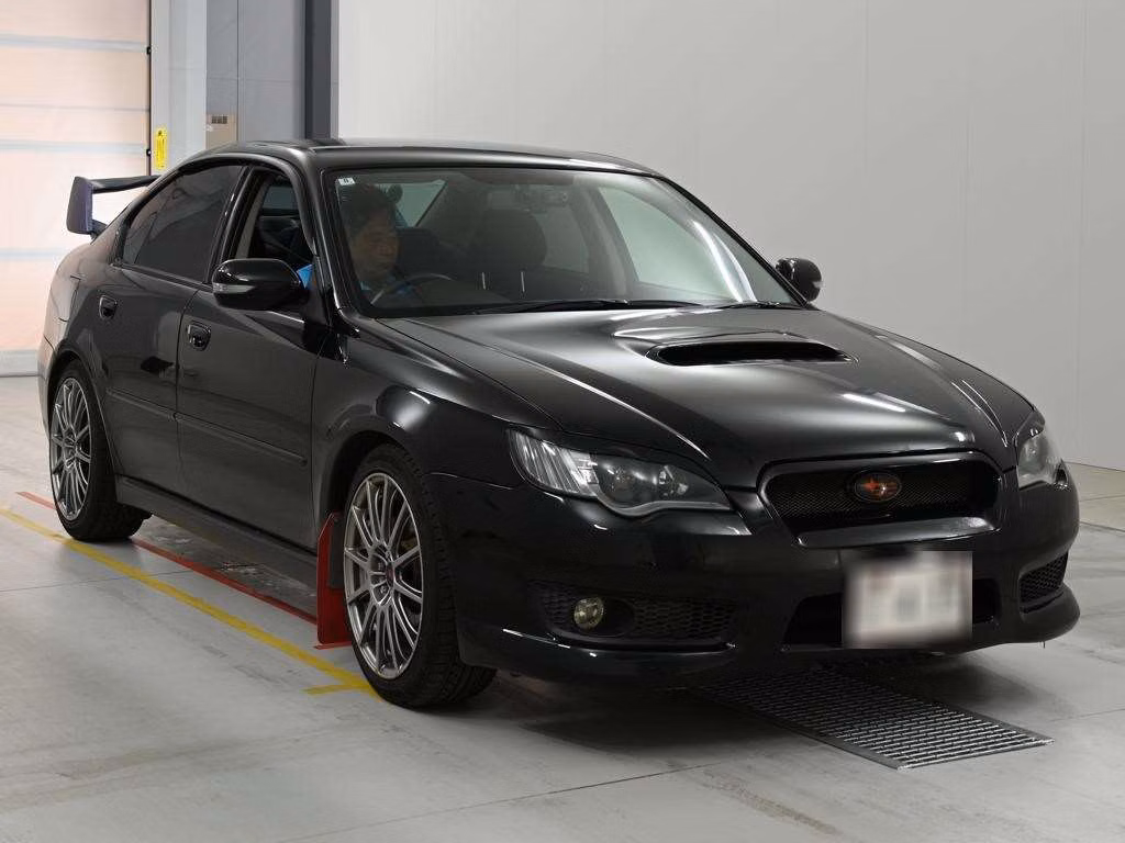 SUBARU LEGACY B4