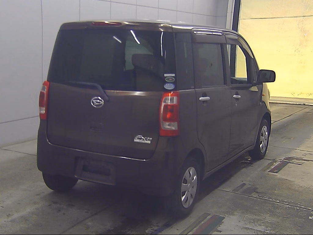 DAIHATSU TANTO EXE