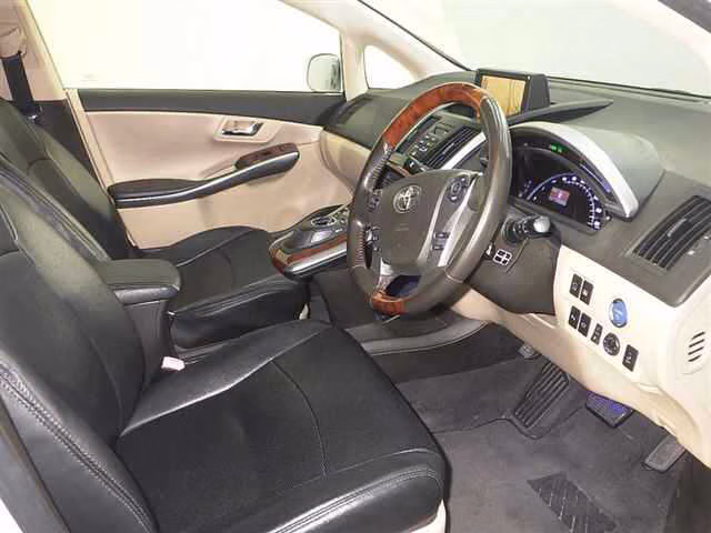 TOYOTA SAI