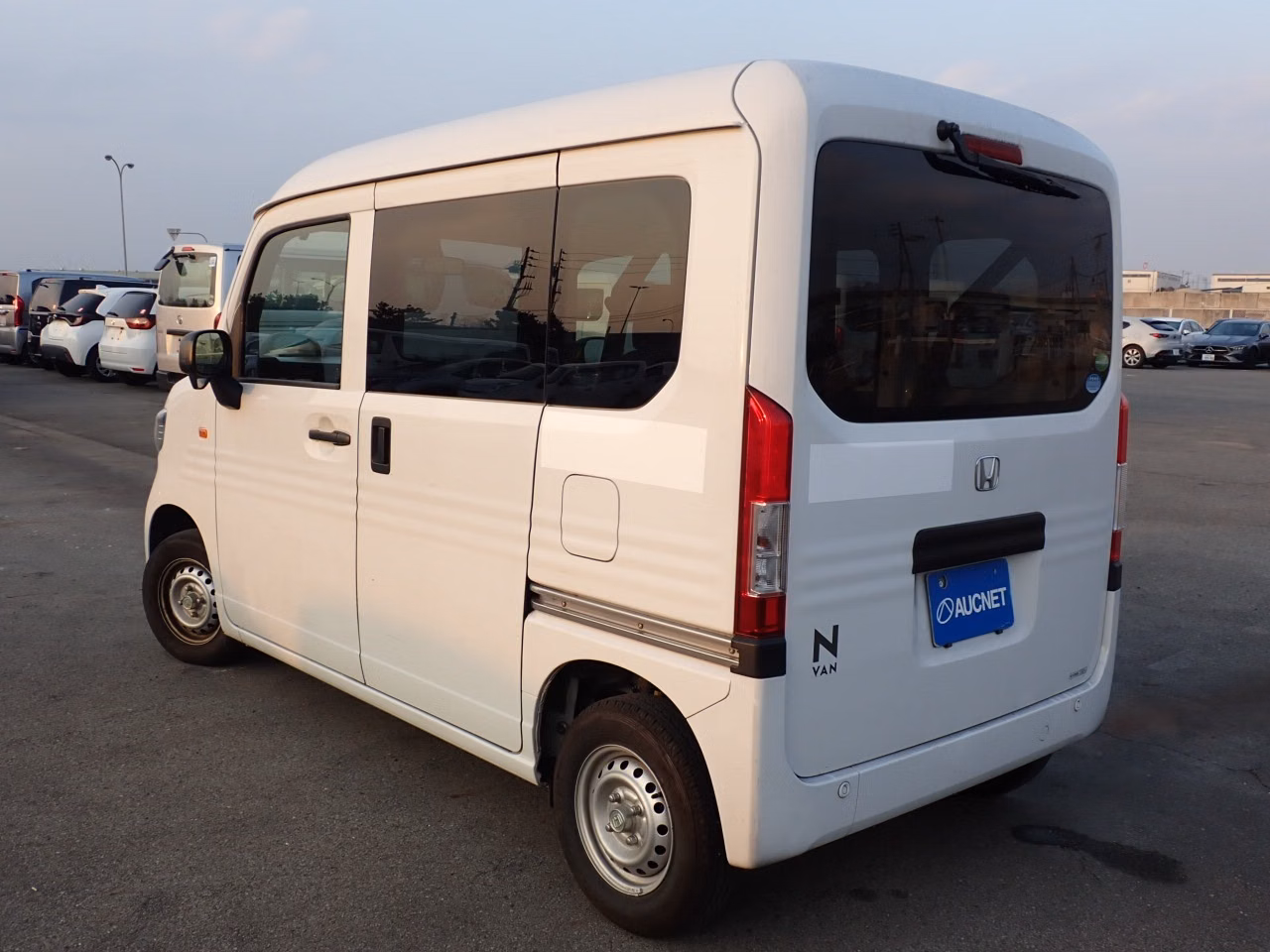 HONDA N-VAN