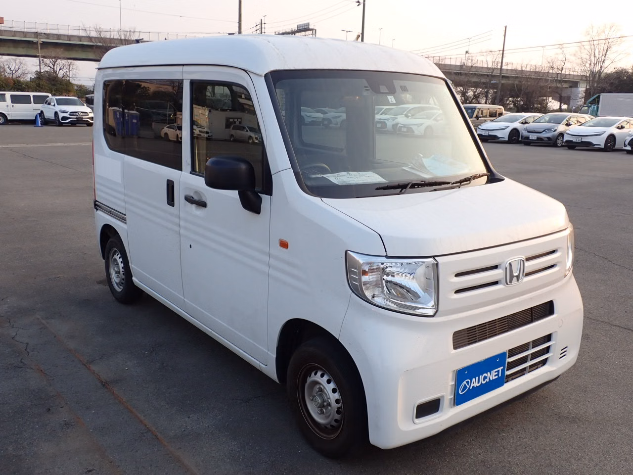 HONDA N-VAN