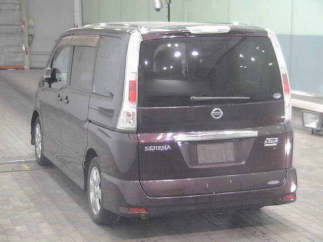 NISSAN SERENA