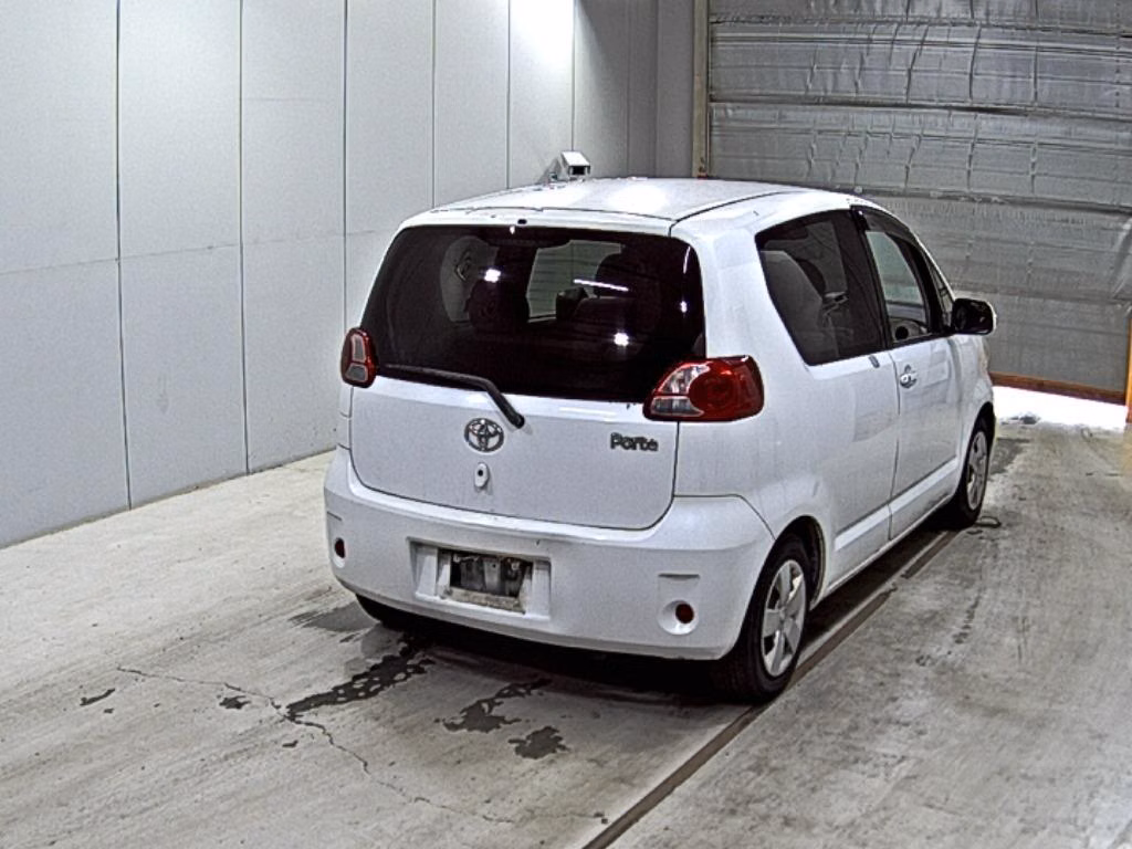 TOYOTA PORTE