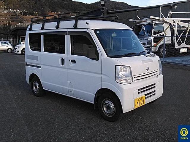 NISSAN NV100 CLIPPER