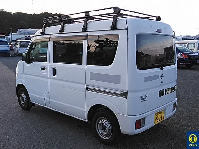 NISSAN NV100 CLIPPER