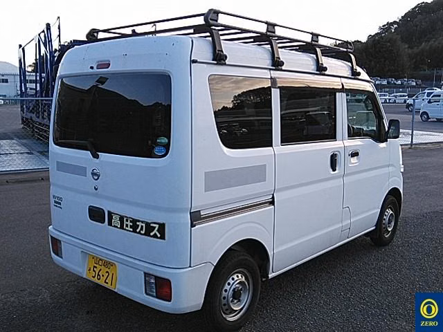 NISSAN NV100 CLIPPER