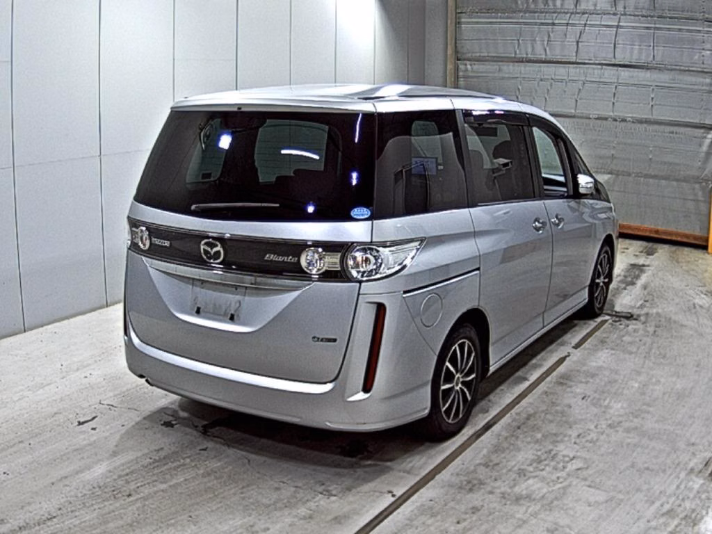 MAZDA BIANTE