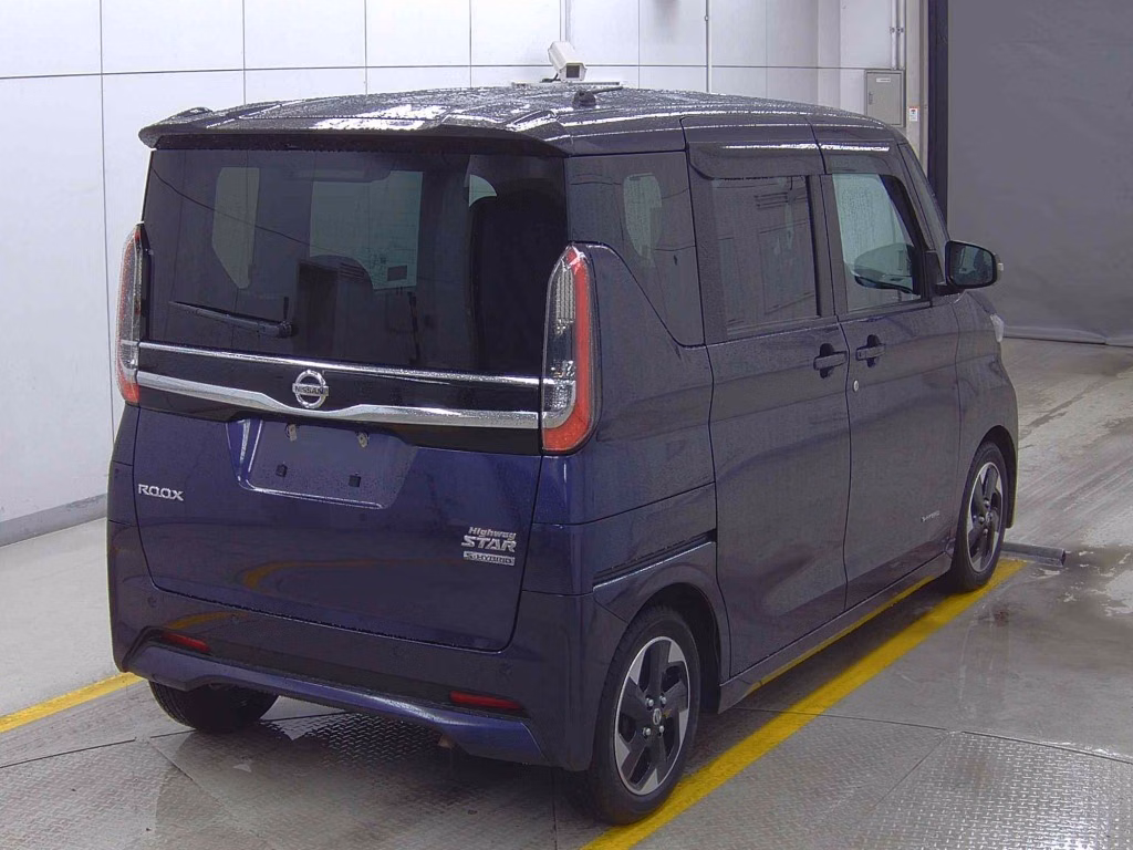 NISSAN ROOX