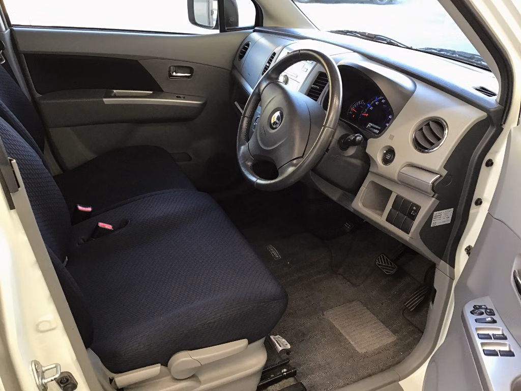 MAZDA AZ-WAGON