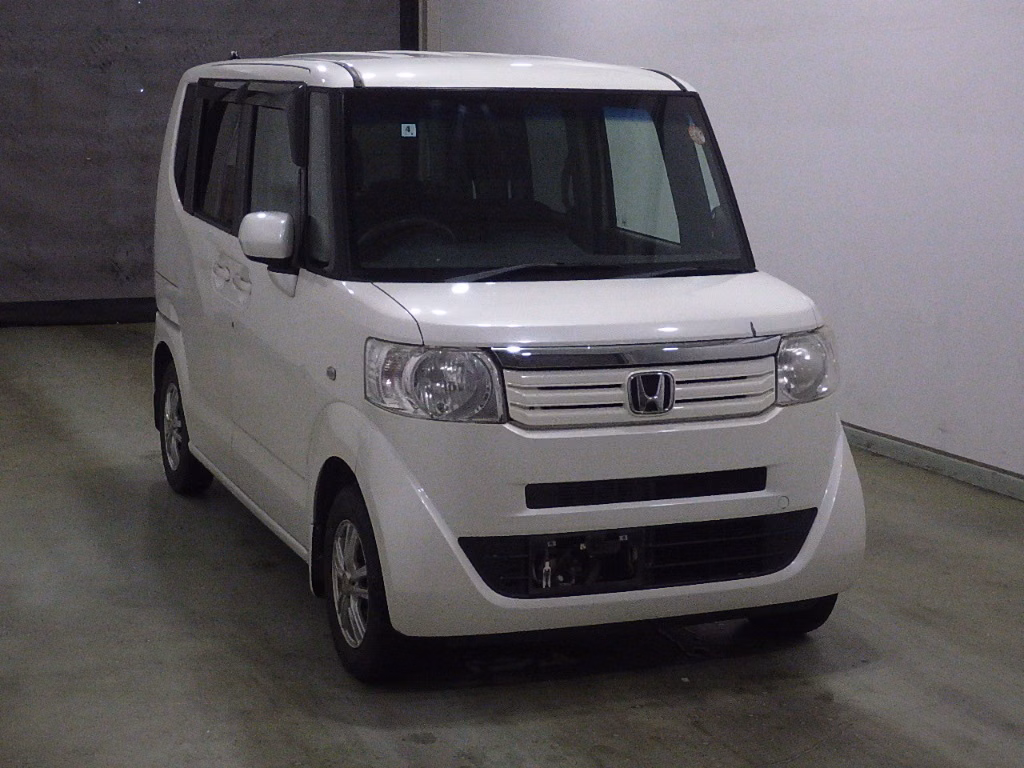 HONDA N-BOX