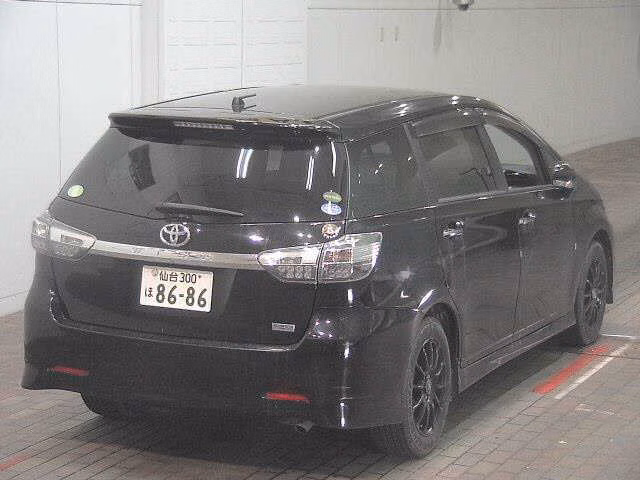 TOYOTA WISH