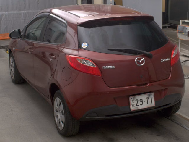 MAZDA DEMIO