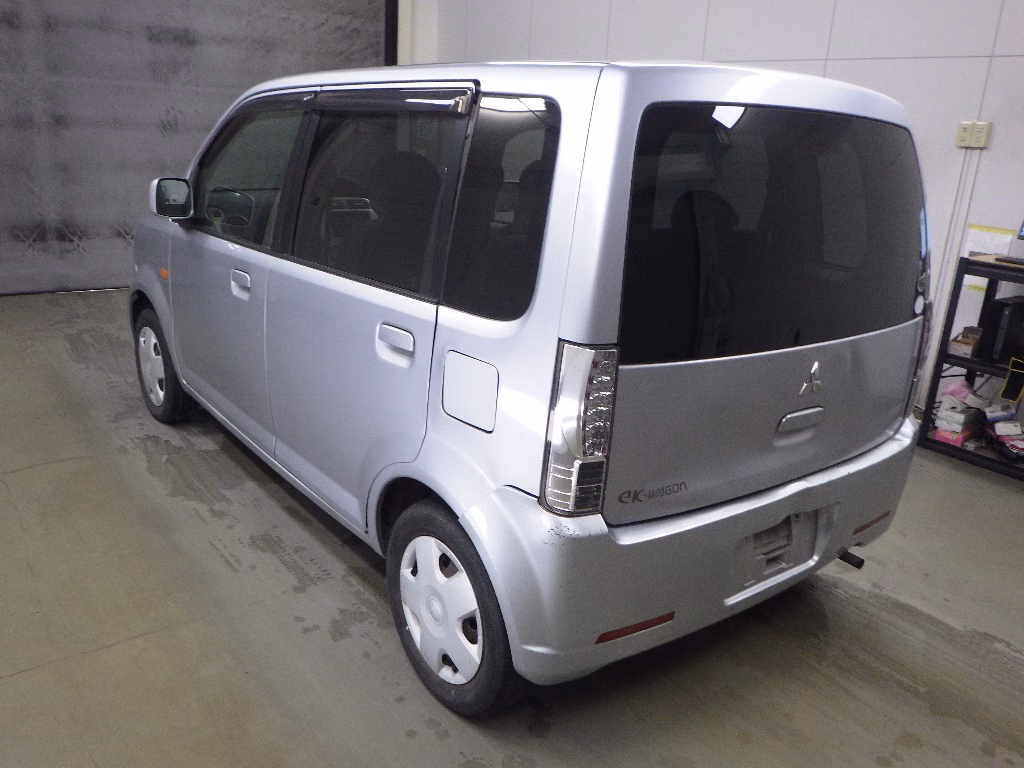 MITSUBISHI EK WAGON