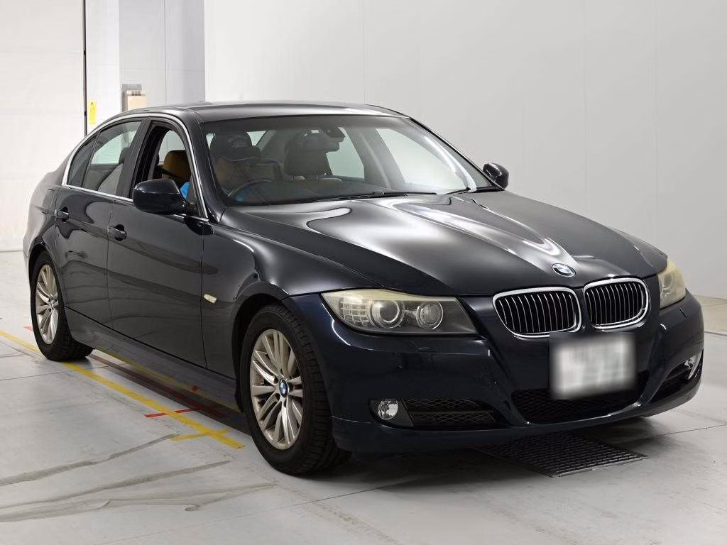 BMW 3-SERIES