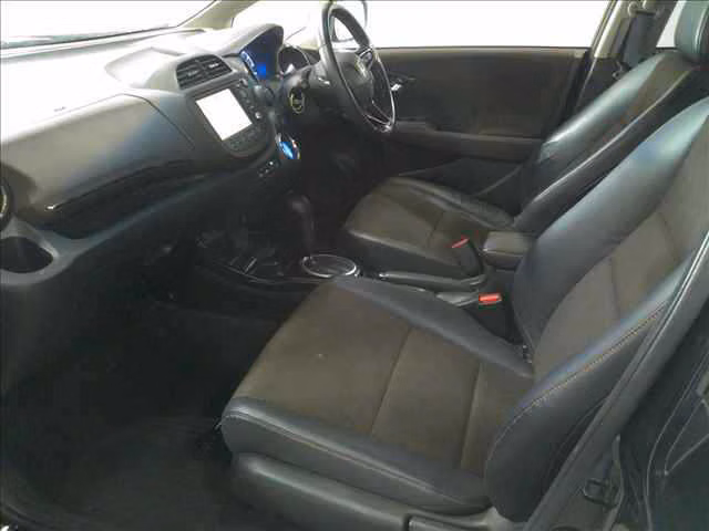HONDA FIT SHUTTLE