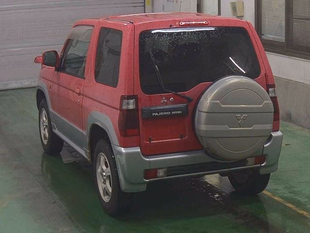 MITSUBISHI PAJERO MINI
