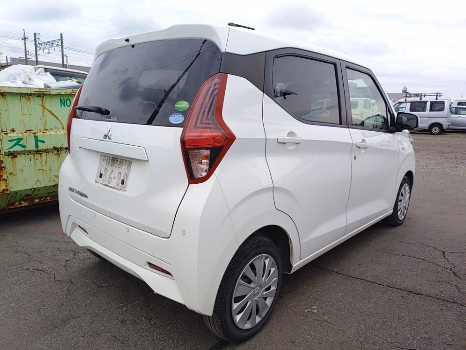 MITSUBISHI EK WAGON