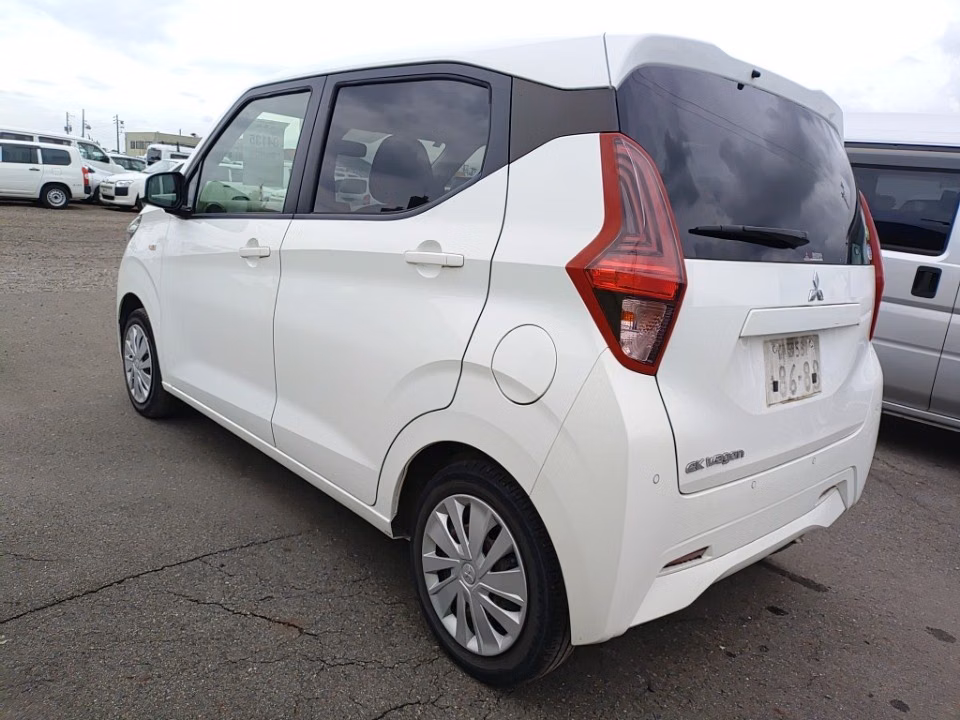 MITSUBISHI EK WAGON