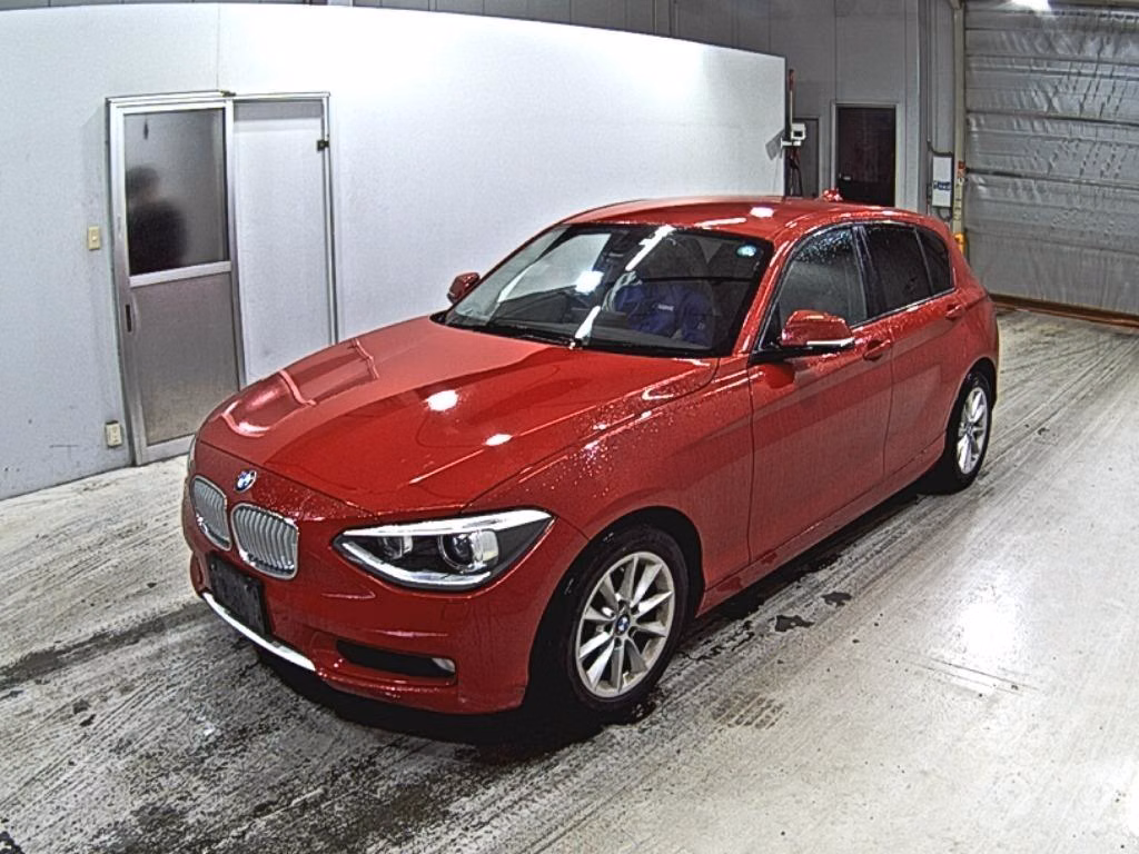 BMW 1-SERIES