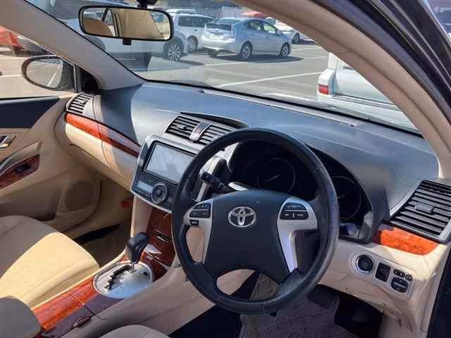 TOYOTA PREMIO