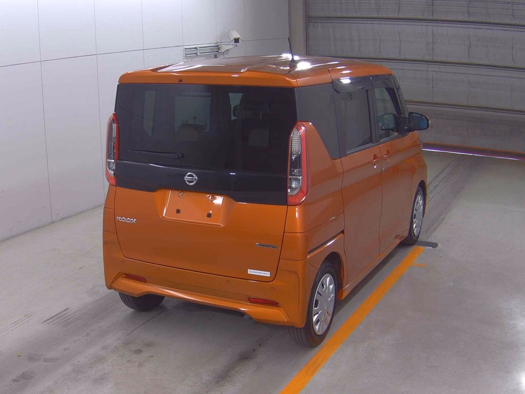 NISSAN ROOX