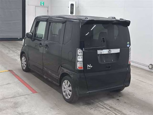 HONDA N-BOX+