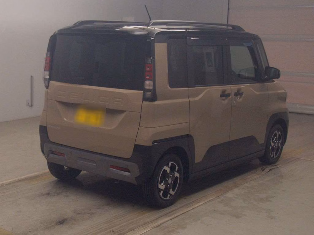 MITSUBISHI DELICA MINI