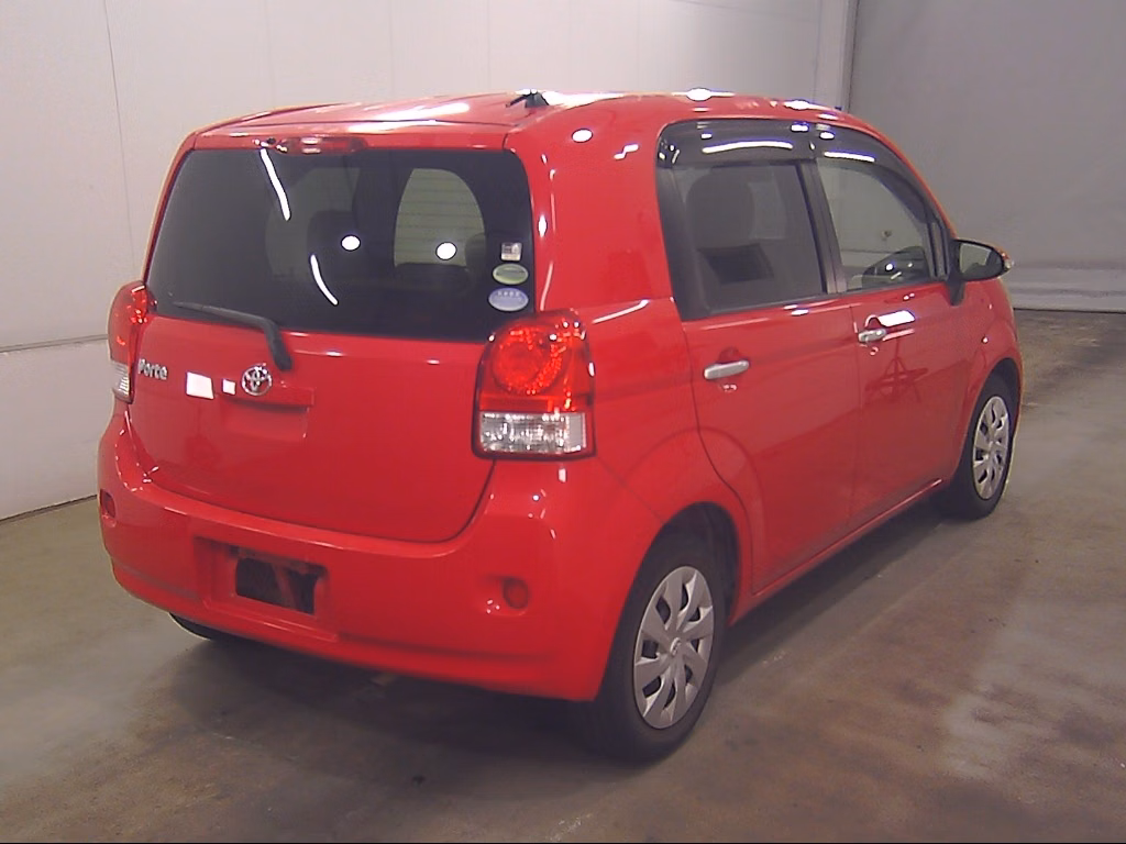 TOYOTA PORTE