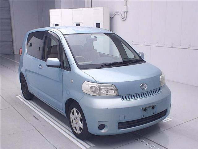 TOYOTA PORTE