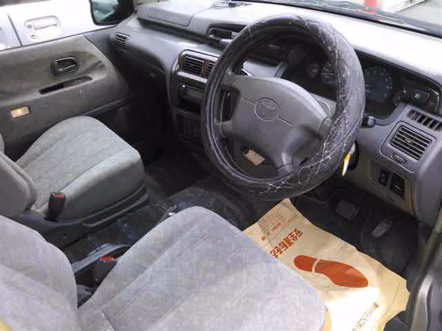 TOYOTA TOWN ACE NOAH