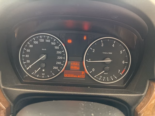 BMW 3-SERIES