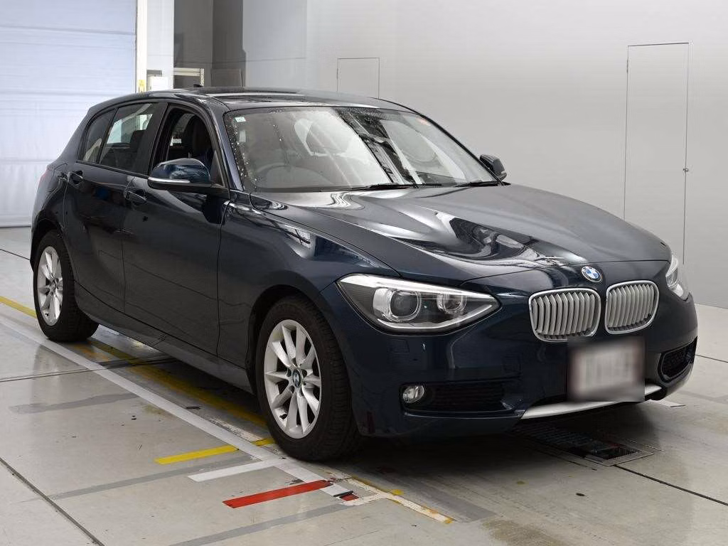 BMW 1-SERIES