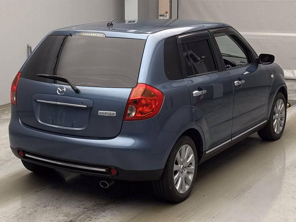 MAZDA VERISA