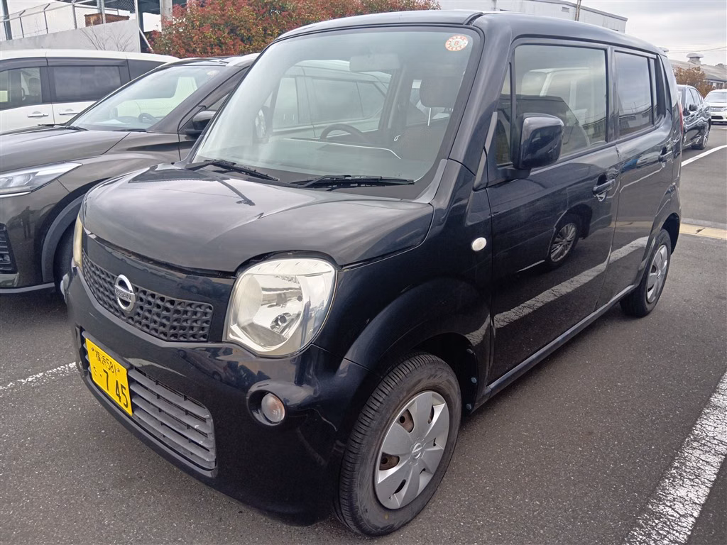 NISSAN MOCO