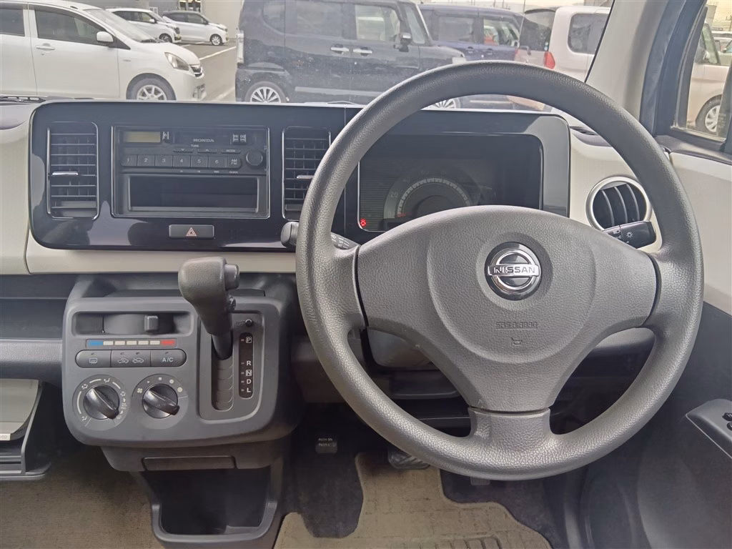 NISSAN MOCO