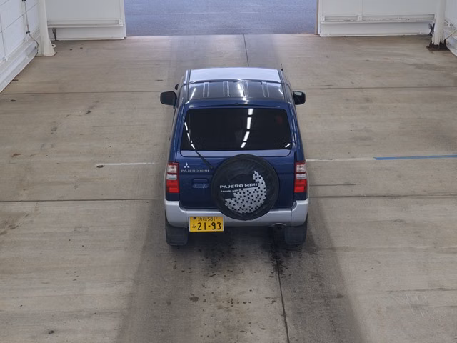 MITSUBISHI PAJERO MINI
