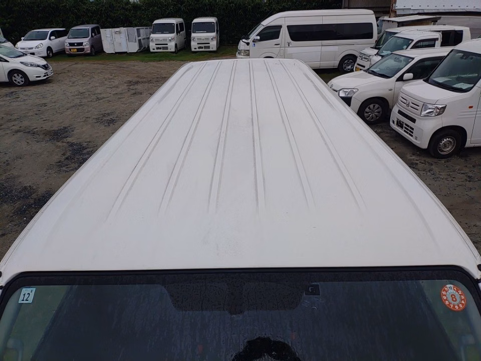 TOYOTA REGIUS ACE