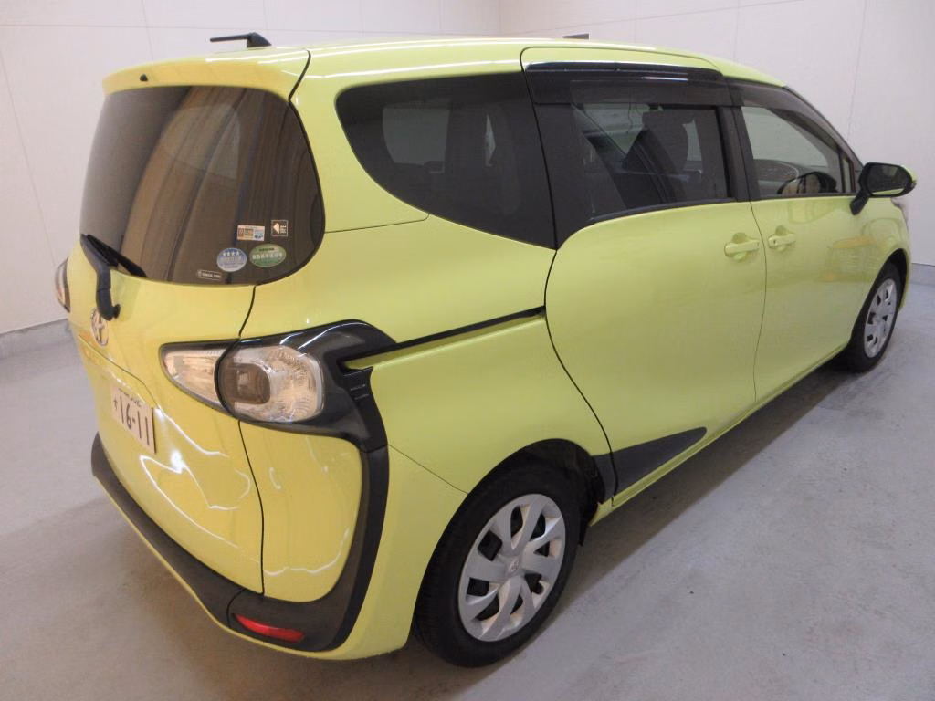 TOYOTA SIENTA