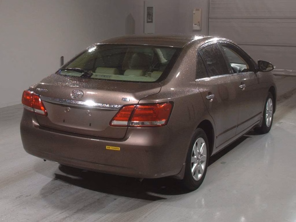 TOYOTA PREMIO