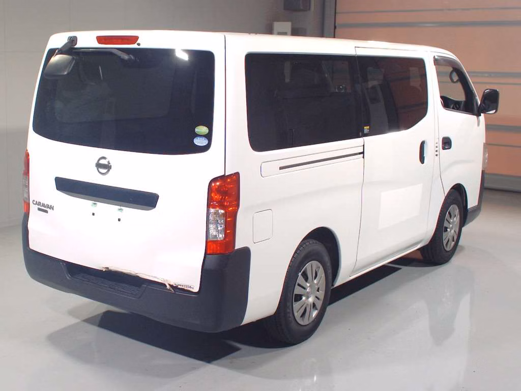 NISSAN NV350 CARAVAN
