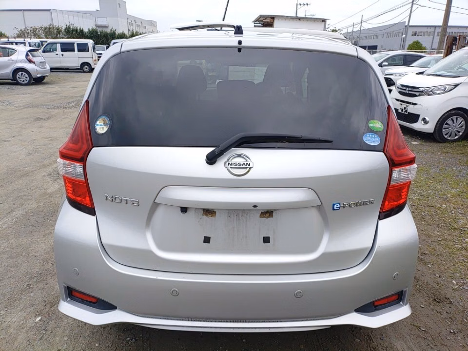 NISSAN NOTE