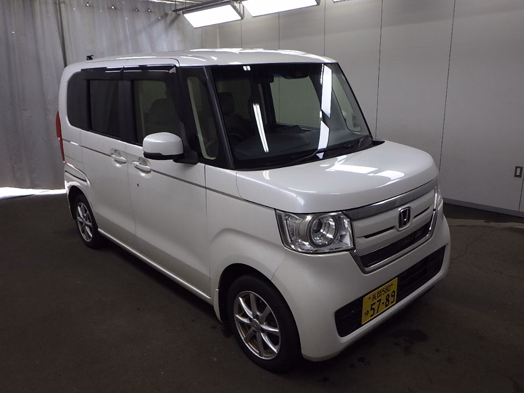 HONDA N-BOX