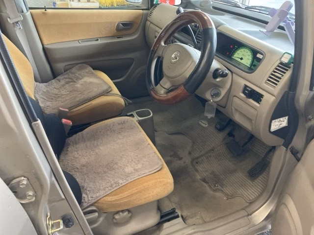 NISSAN MOCO