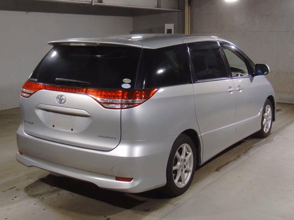 TOYOTA ESTIMA